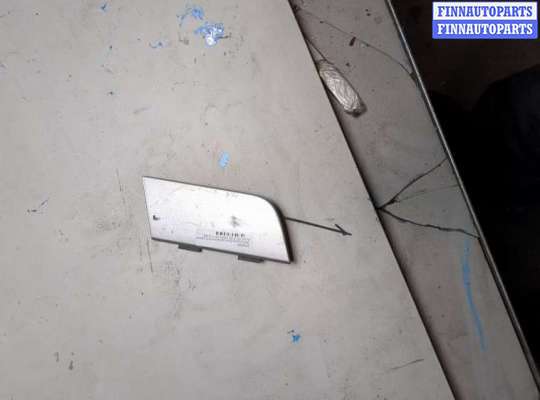 Заглушка буксировочного крюка