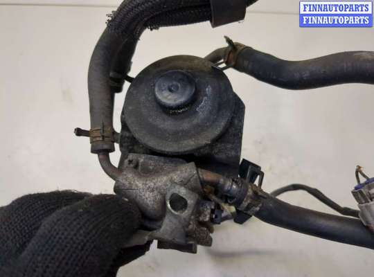 купить Насос топливный ручной (подкачка) на Toyota Yaris 2005-2011