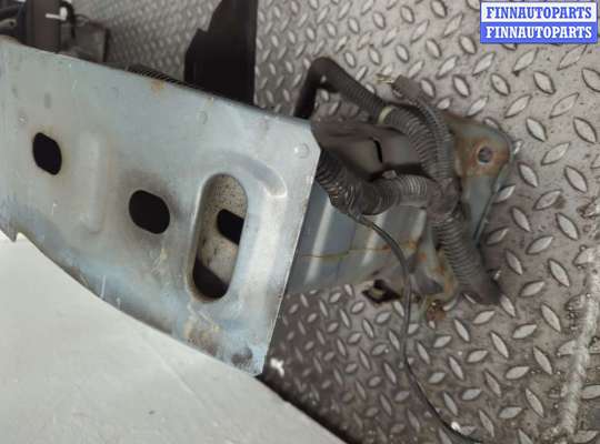 купить Усилитель бампера на Ford C-Max 2002-2010