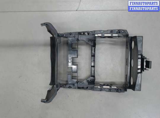 купить Кронштейн магнитолы на Mercedes ML W164 2005-2011