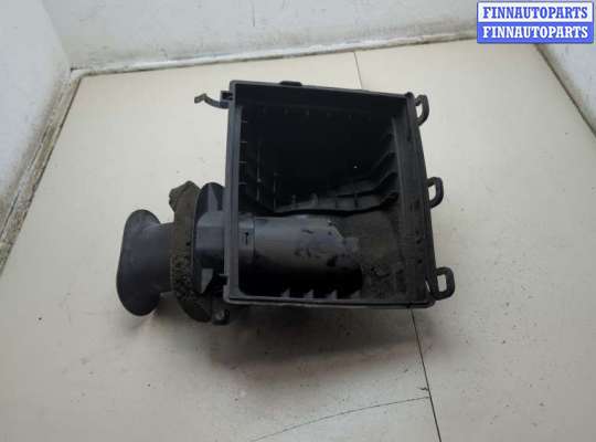 Корпус воздушного фильтра IFM6328 на Infiniti QX56 2004-2010