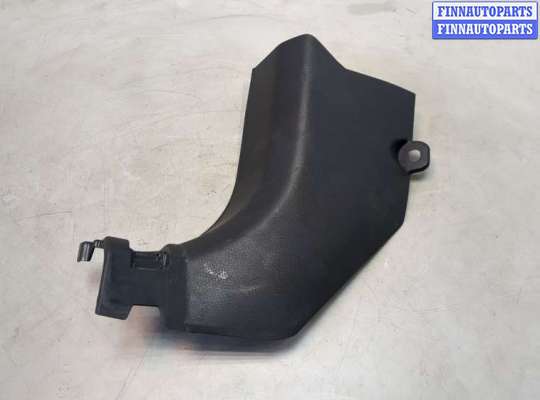 купить Обшивка стойки на Nissan Rogue 2013-2020