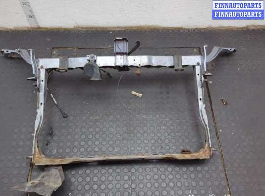 купить Рамка передняя (телевизор) на Toyota Verso 2009-2018