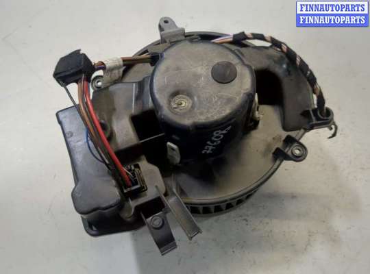 Двигатель отопителя (моторчик печки) MB1573927 на Mercedes C W203 2000-2008