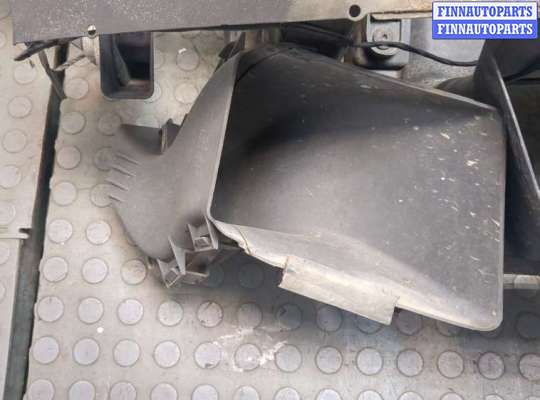 купить Рамка передняя (телевизор) на BMW 1 E87 2004-2011