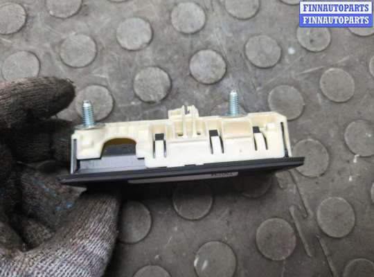 купить Кнопка открывания багажника с крышки на Audi Q5 2008-2017