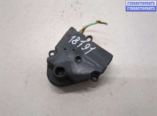 Электропривод заслонки отопителя CD78137 на Chevrolet Tahoe 1999-2006