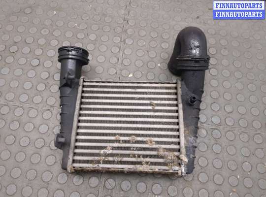 купить Радиатор интеркулера на Volkswagen Passat 5 2000-2005
