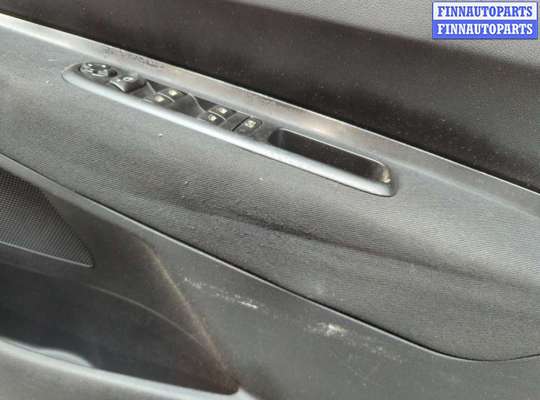 купить Стекло форточки двери на Peugeot 5008 2009-2016