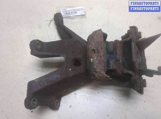 Подушка ДВС на Toyota Sequoia