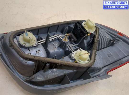 купить Фонарь (задний) на Toyota Yaris 1999-2006