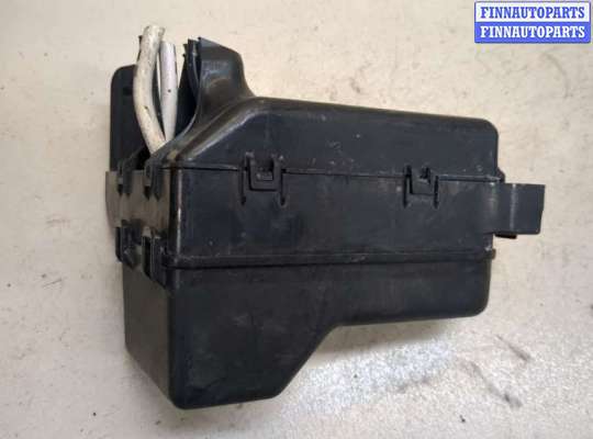 купить Блок предохранителей на Toyota Avensis 2 2003-2008