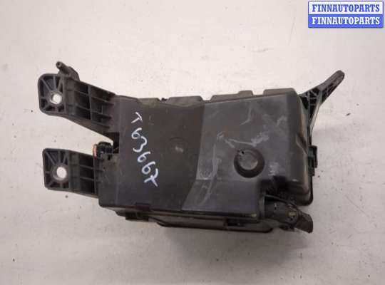 купить Блок предохранителей на Toyota RAV 4 2006-2013