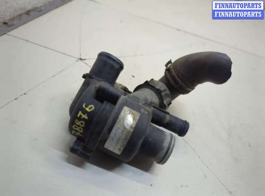 Насос водяной (помпа) LRN6092 на Land Rover Discovery 4 2009-2016