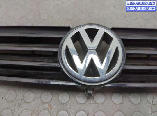 купить Решетка радиатора на Volkswagen Polo 1999-2001