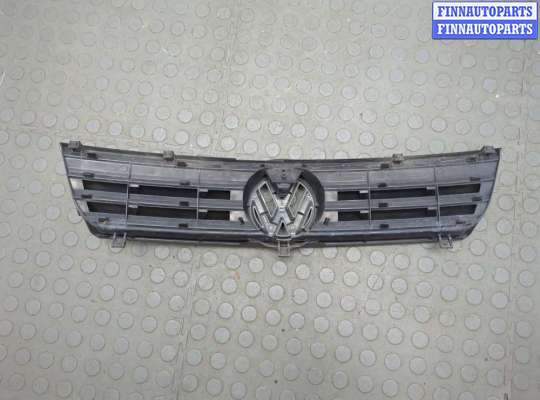 купить Решетка радиатора на Volkswagen Polo 1999-2001