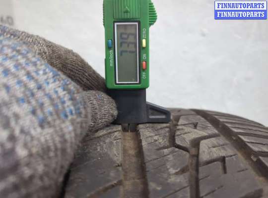 купить Пара шин на Cadillac SRX 2009-2016