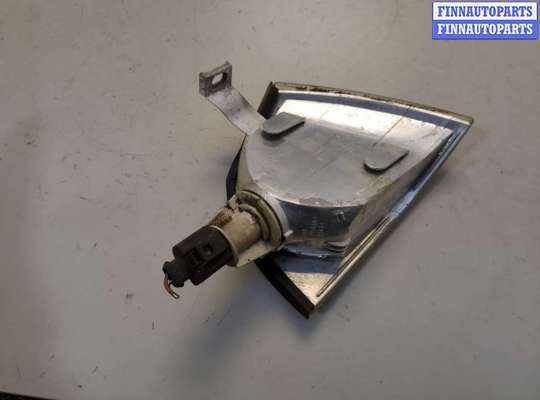 Поворотник передний на Skoda Octavia Tour (1U, A4)