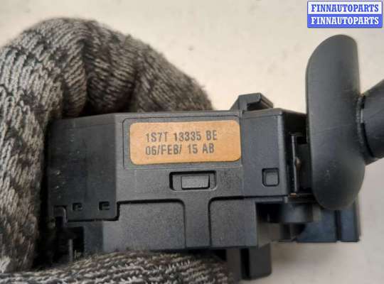 купить Переключатель поворотов на Ford Mondeo 3 2000-2007