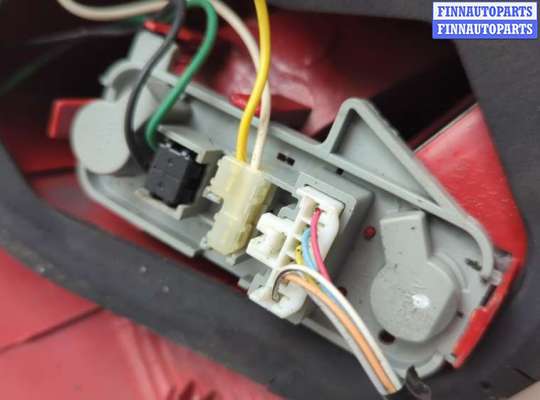 купить Фонарь (задний) на Toyota Yaris 2005-2011