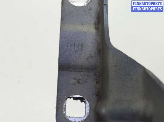 купить Петля капота на Nissan Note E11 2005-2013