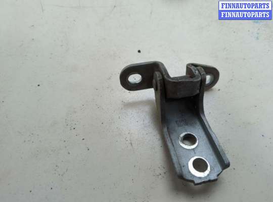 купить Петля двери на Toyota Auris E15 2006-2012