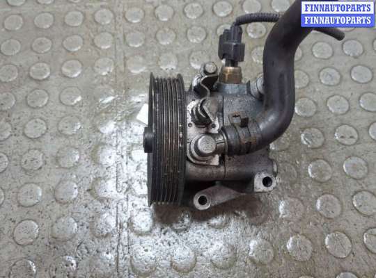 Насос гидроусилителя руля (ГУР) FO2152926 на Ford Focus 2 2005-2008