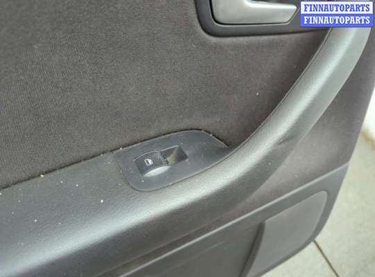 купить Дверная карта (Обшивка двери) на Audi A4 (B7) 2004-2009