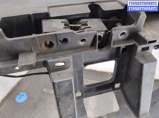 купить Рамка передняя (телевизор) на Volkswagen Passat 6 2005-2010