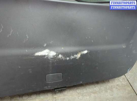 купить Кнопка открывания багажника с крышки на Toyota Yaris 2005-2011