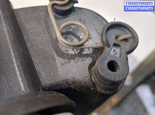 купить Лючок бензобака на BMW 1 E87 2004-2011