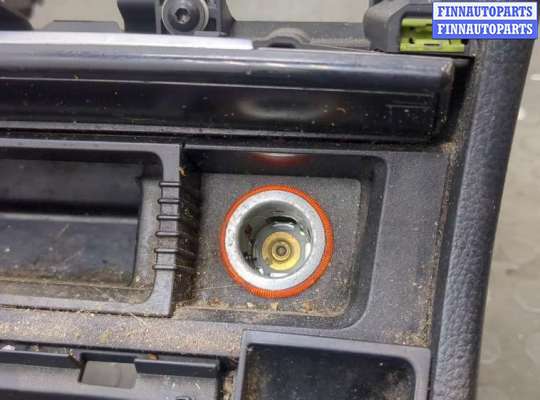 купить Консоль салона (кулисная часть) на Volkswagen Passat 7 2010-2015 Европа