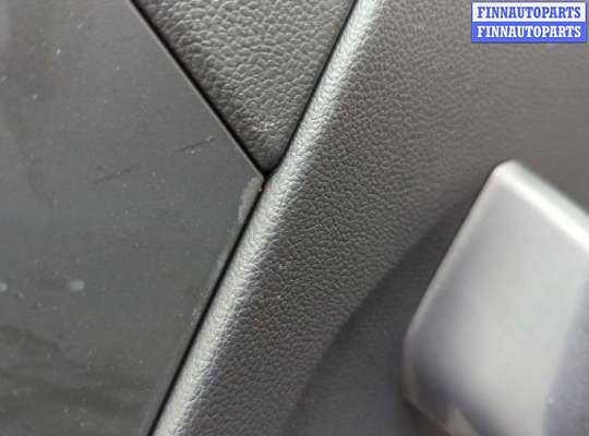 купить Дверная карта (Обшивка двери) на Volkswagen Jetta 7 2018-2024