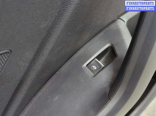 купить Дверная карта (Обшивка двери) на Volkswagen Jetta 7 2018-2024