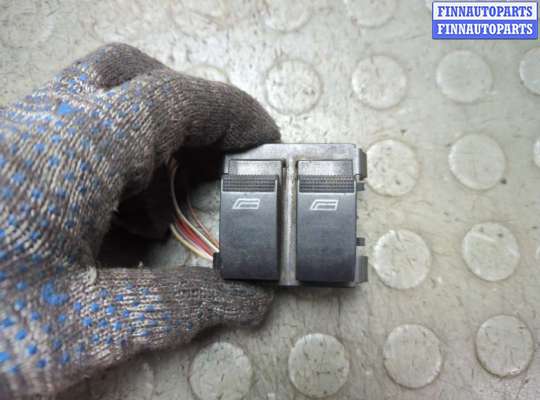 купить Кнопка стеклоподъемника (блок кнопок) на Audi A3 (8L) 1996-2003