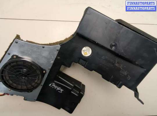 Сабвуфер AU1731832 на Audi A4 (B5) 1994-2000