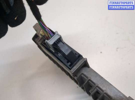 купить Блок управления движением по полосам на Mercedes C W205 2014-2023