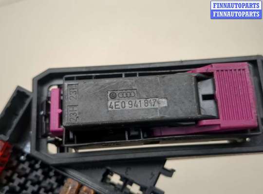 купить Блок предохранителей на Audi Q7 2005-2015