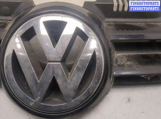 купить Решетка радиатора на Volkswagen Golf 5 2003-2009
