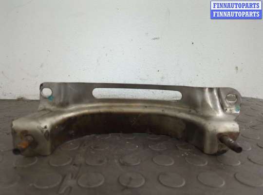 Кронштейн прочее на Toyota Auris I (E150)