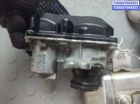 Клапан рециркуляции газов (EGR) на Nissan Qashqai I (J10)