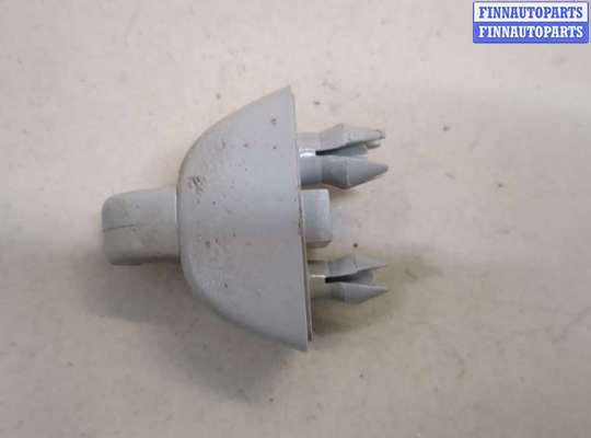 купить Кронштейн козырька солнцезащитного на Skoda Kodiaq 2016-2025