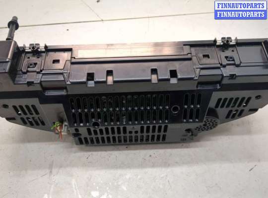 купить Щиток приборов (приборная панель) на Mercedes C W204 2006-2015