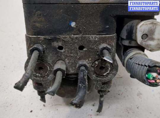 купить Блок АБС, насос (ABS, ESP, ASR) на Toyota Yaris 2005-2011
