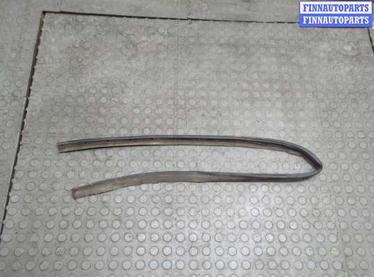 купить Уплотнитель на Audi Q3 2011-2018