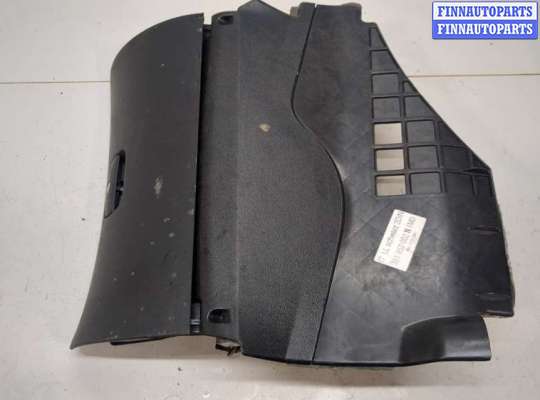 купить Бардачок (вещевой ящик) на Renault Megane 2 2002-2009