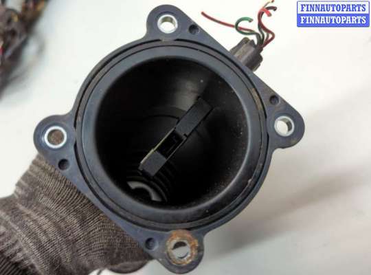 купить Измеритель потока воздуха (расходомер) на Nissan X-Trail (T30) 2001-2007