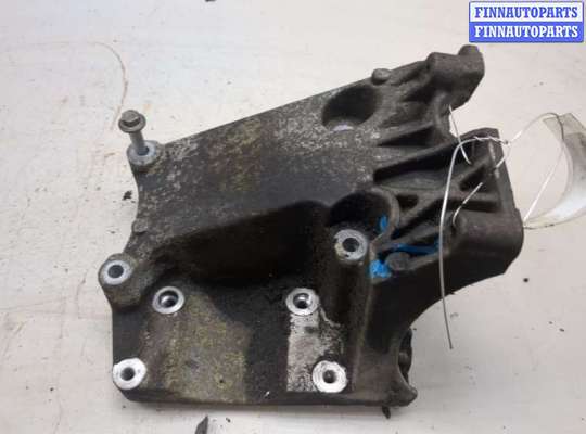купить Кронштейн насоса гидроусилителя руля на Ford Focus 2 2008-2011