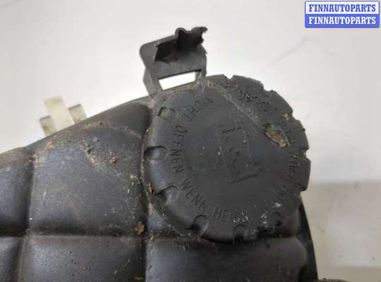 Бачок расширительный на Mercedes-Benz ML (W164)