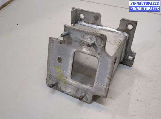 купить Кронштейн усилителя бампера на Nissan Pathfinder 2012-2020